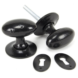 Traditional Blacksmith Oval Knob Set