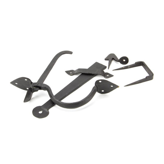 Blacksmith External Beeswax Gothic Thumb Latch