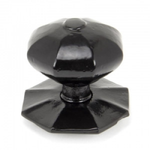 Traditional Blacksmith Octagonal Centre Door Knob - Internal