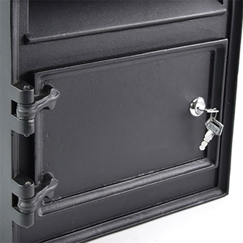 Chelsea Gate mounted Post box Front door