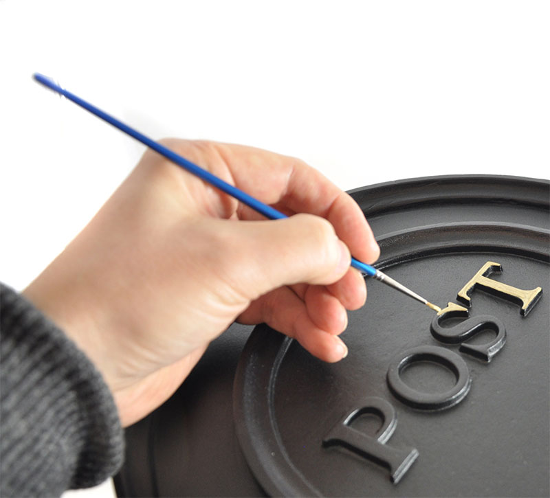 Chelsea gate mountedl Post Box Hand Painted