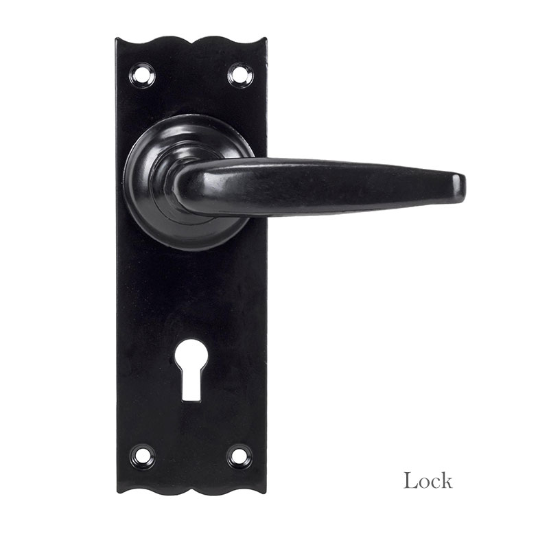 Black Traditional Smith Oak Lever Door Handle