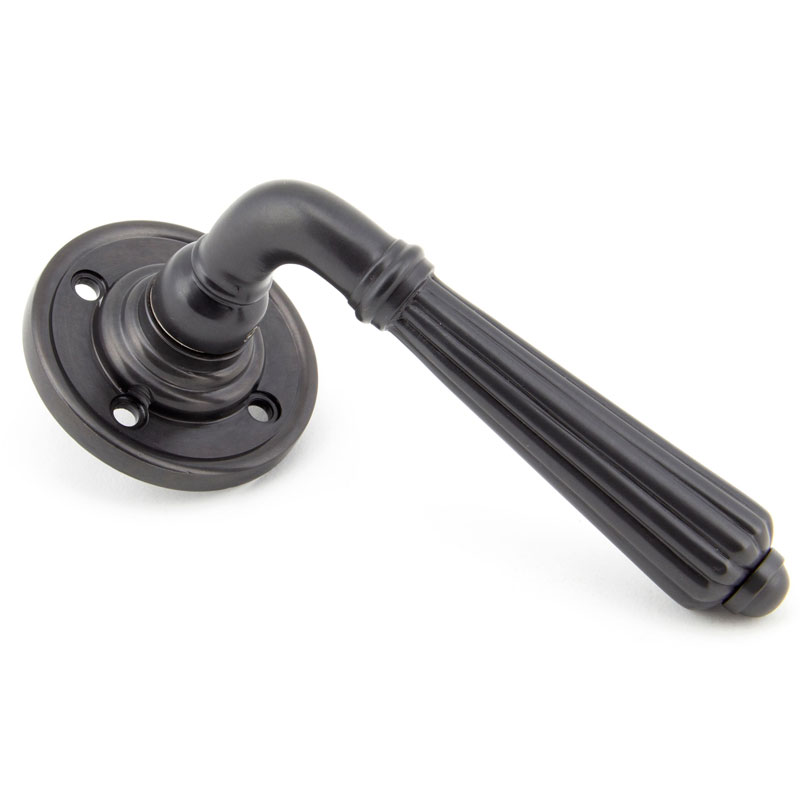 Hinton Lever on Rose Set - Aged Bronze
