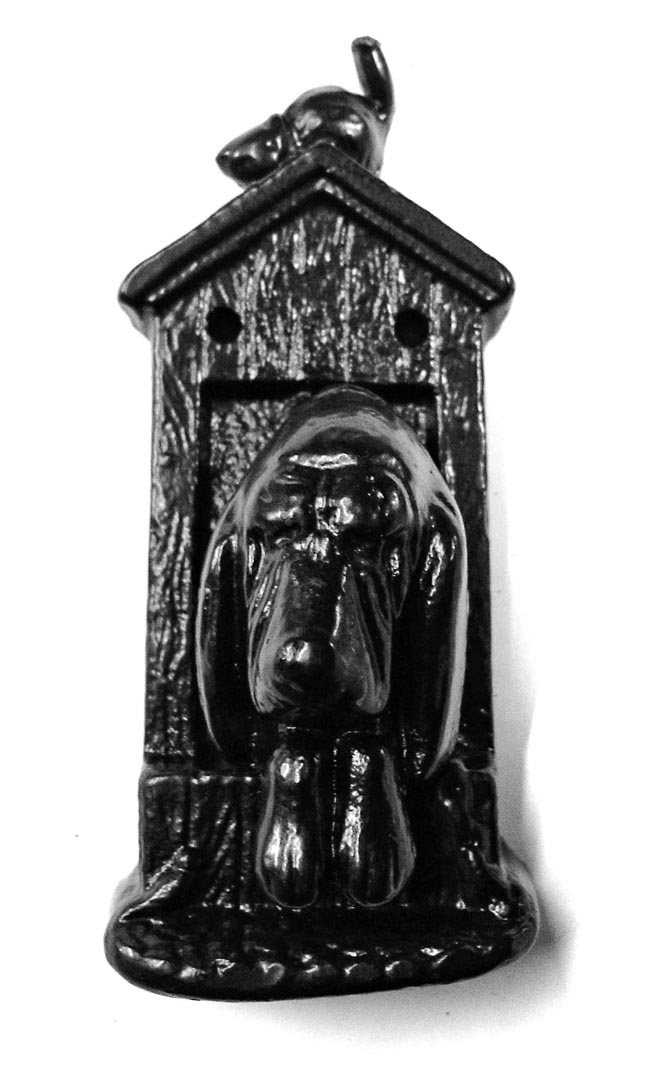 Kirkpatrick 2614 Bloodhound In Kennel Door Knocker